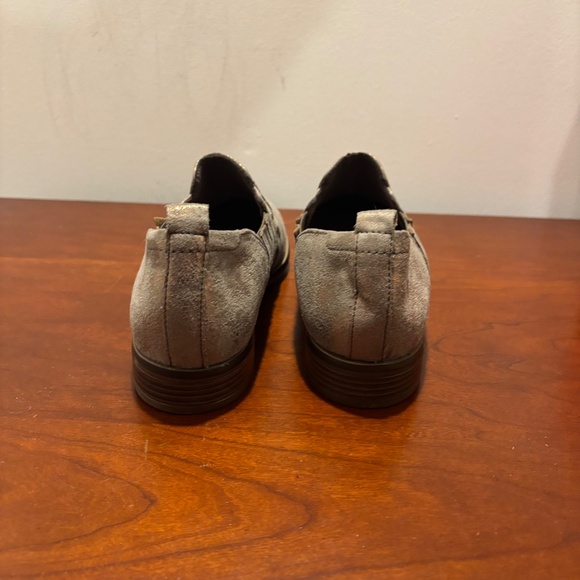 Clarks Trish Bell Metallic Gold Studded Booties 8.5 - Picture 4 of 9